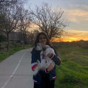 Meet your Posher, Jasmine